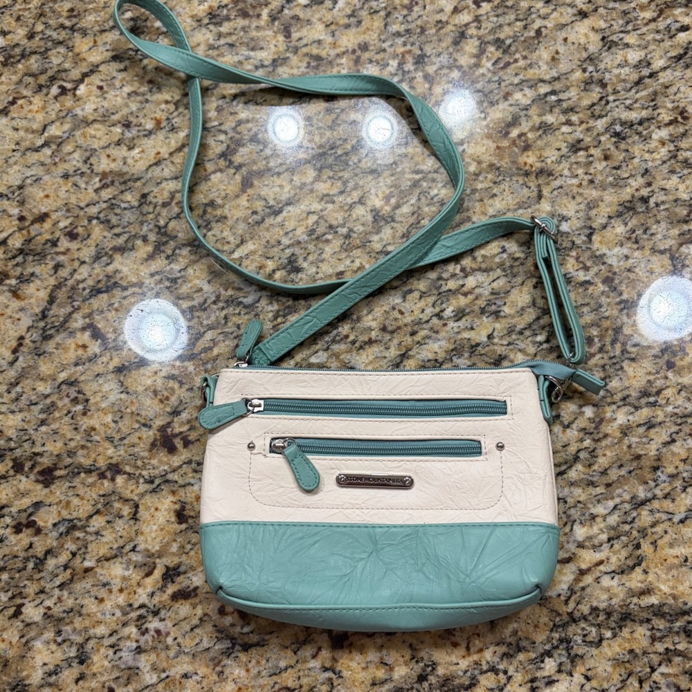 Stone Mountain USA Crossbody Bag Seafoam Green Cream Textured Faux Leather Purse